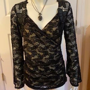 SEXY and So Flattering Black Lace VENUS Top ❤️‍🔥